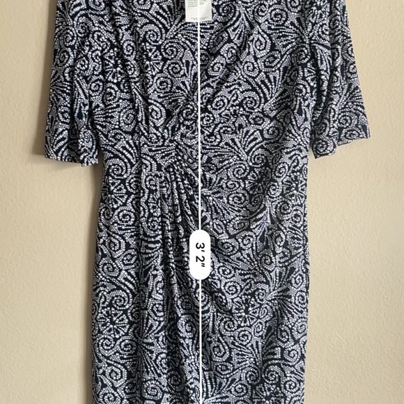 NWT Connected Apparel Faux Wrap Knee Length Dress-Size 6 - Picture 6 of 7